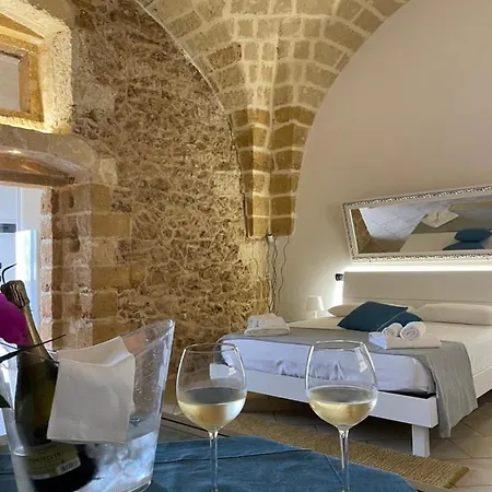 Dimora Spaccamonti Aparthotel 4*