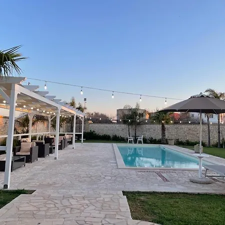 Dimora Spaccamonti Aparthotel