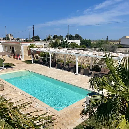 Aparthotel Dimora Spaccamonti Torchiarolo